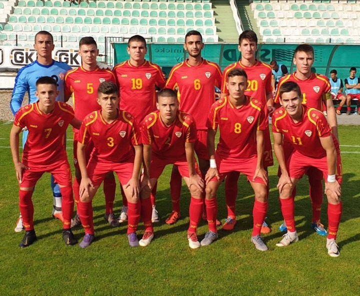 Македонската фудбалска репрезентација до 18 години